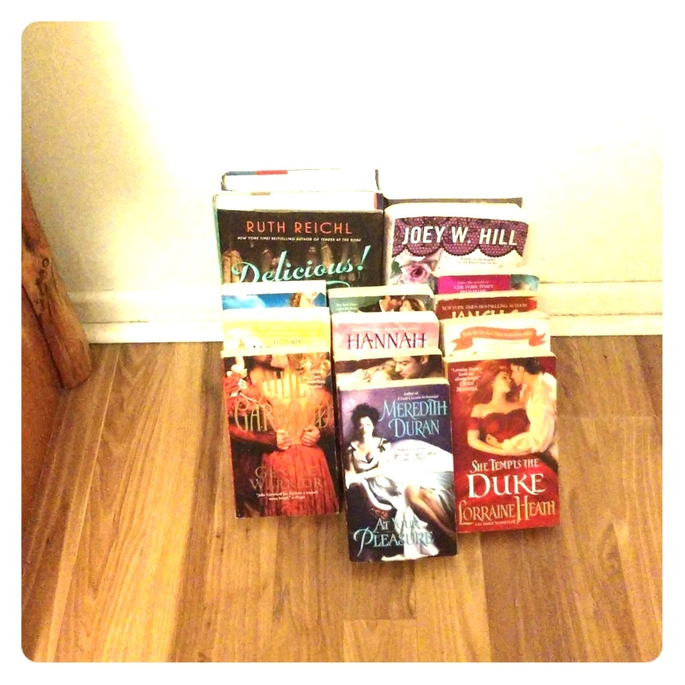 ROMANCE NOVELS BY DIFFERENT AUTHORS